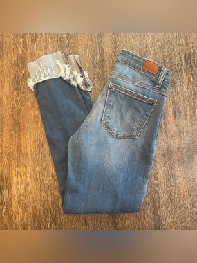 Judy Blue Skinny Fit Distressed Medium Wash Blue Jeans Size 5/27